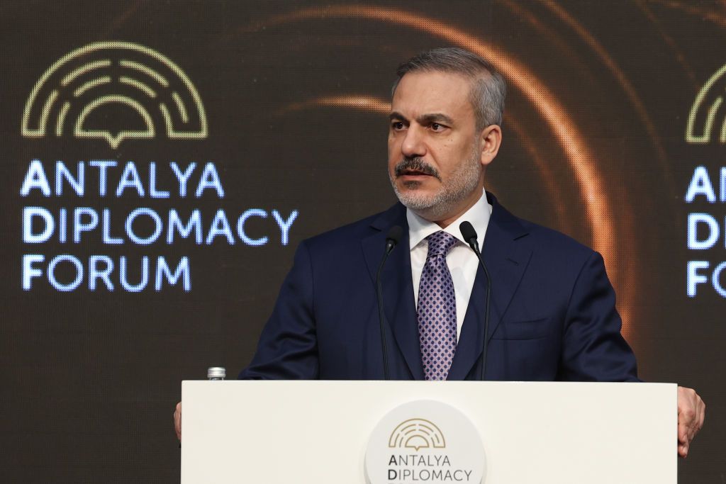 Turkey's FM to visit Kyiv on May 29-30 after discussing Ukraine peace efforts with Putin, media reports