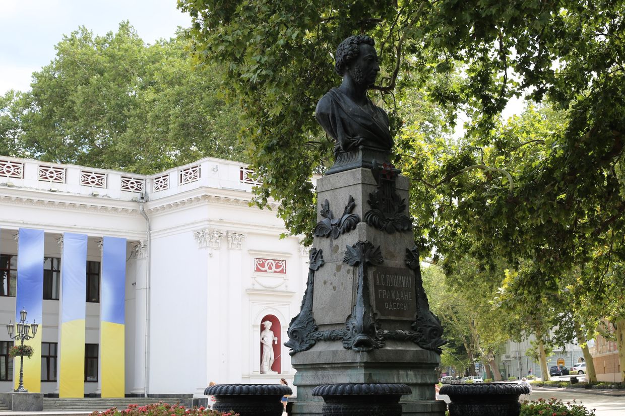 Odesa's Russian street names should be renamed to avoid 'living in the past,' governor argues